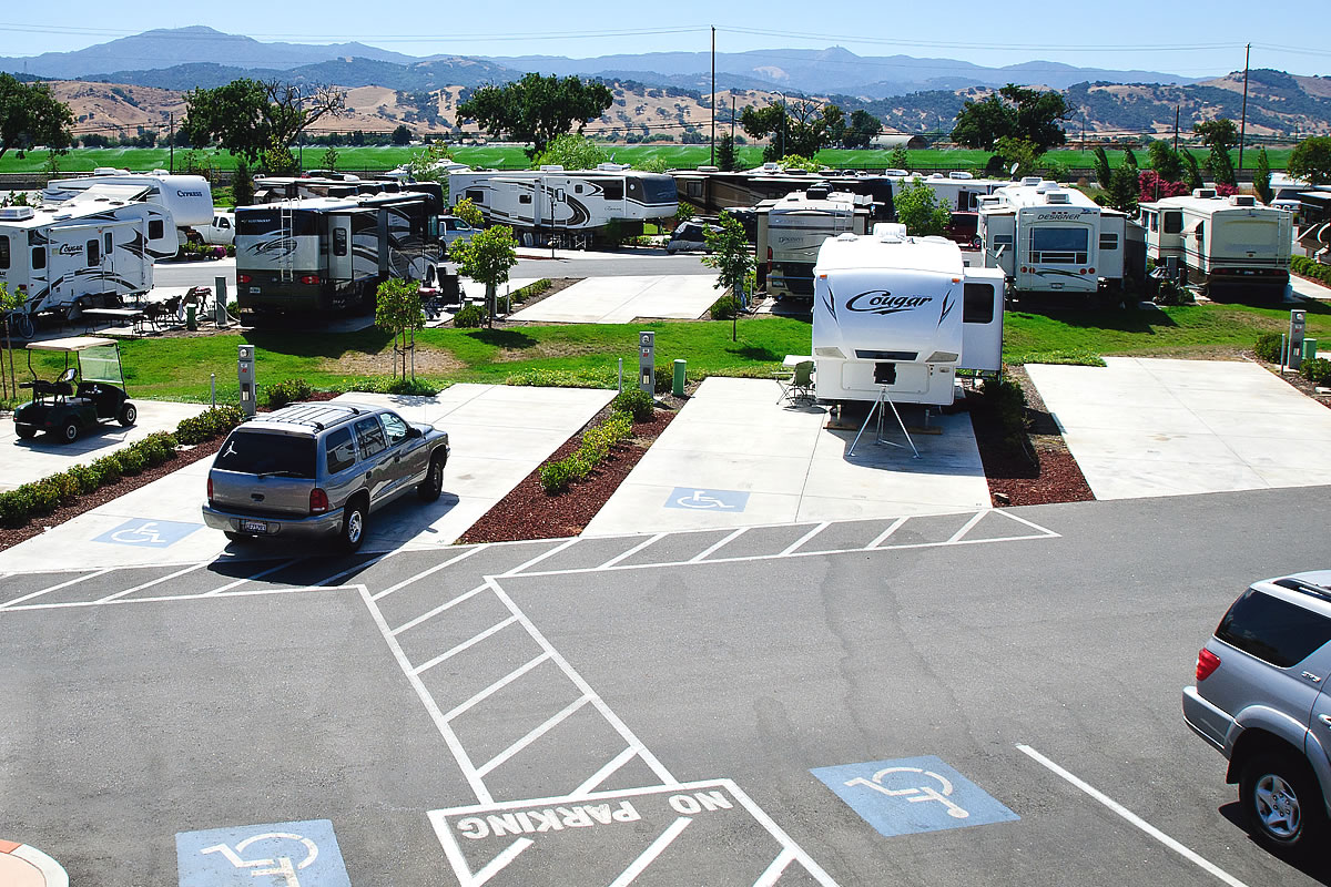 Amenitities Coyote Valley Rv Golf Resort Minutes From San Jose